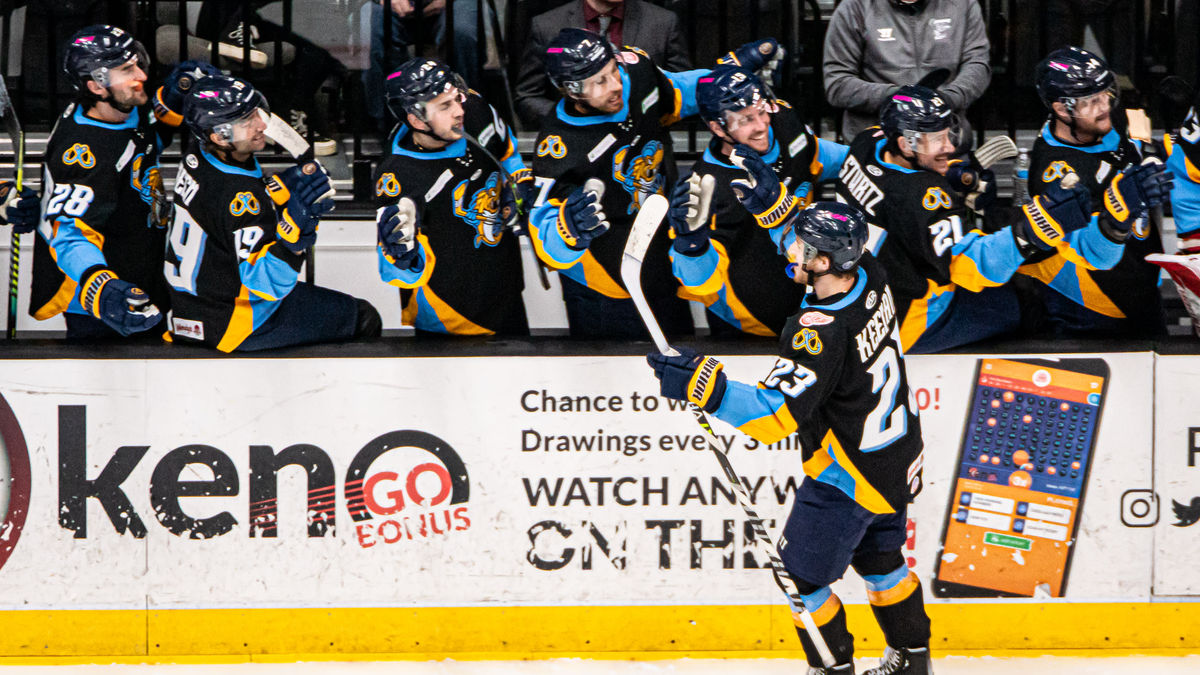 Keenan records second pro hat trick in 14th straight Walleye win