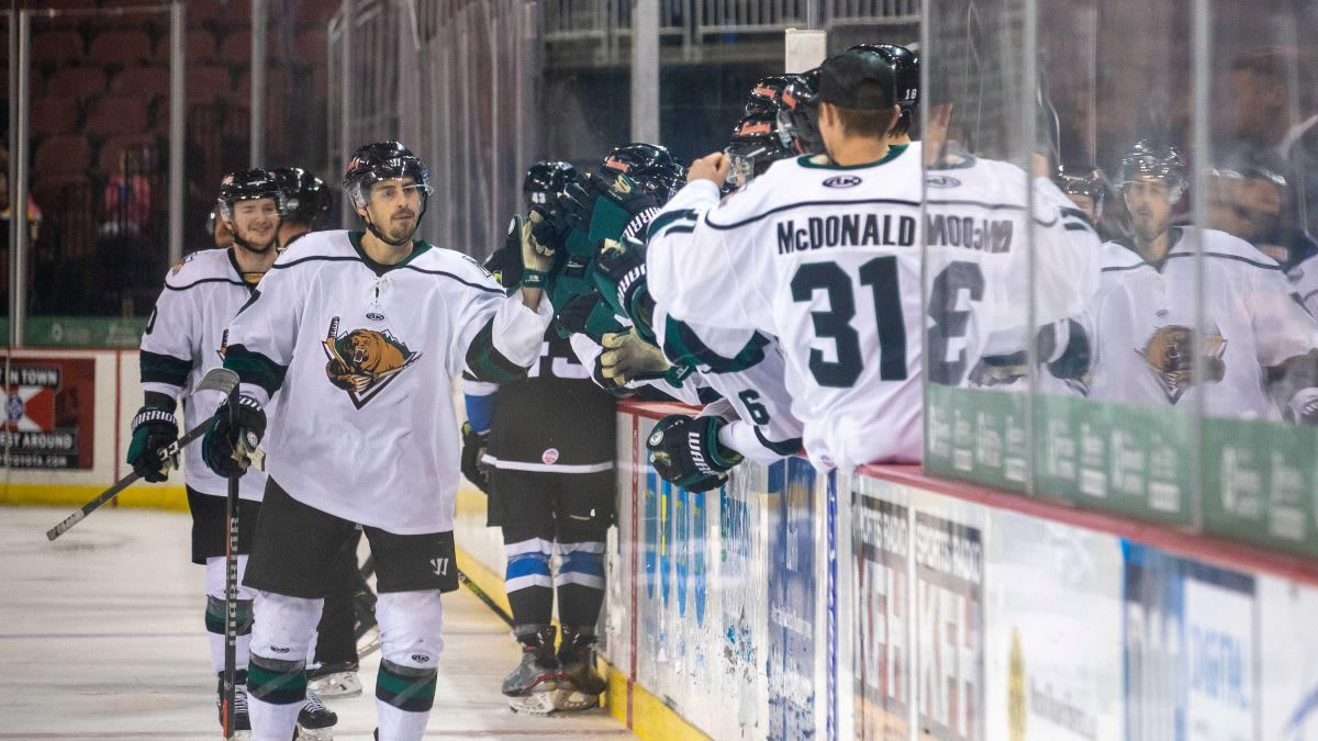 5 Unanswered Goals Led to Grizzlies Victory