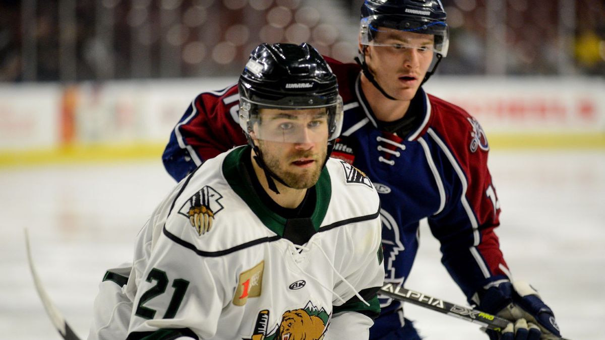Tyler Penner Returns to Grizzlies for 2022-2023 Season