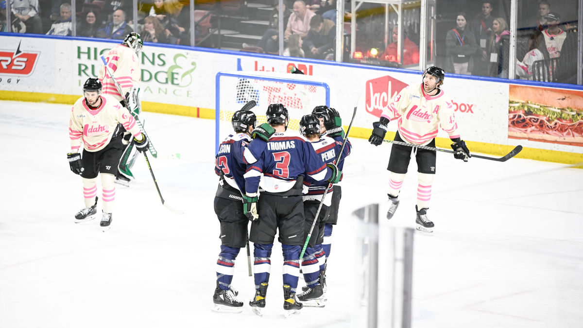 Grizz Mighty Power Play Leads to 5-3 Victory