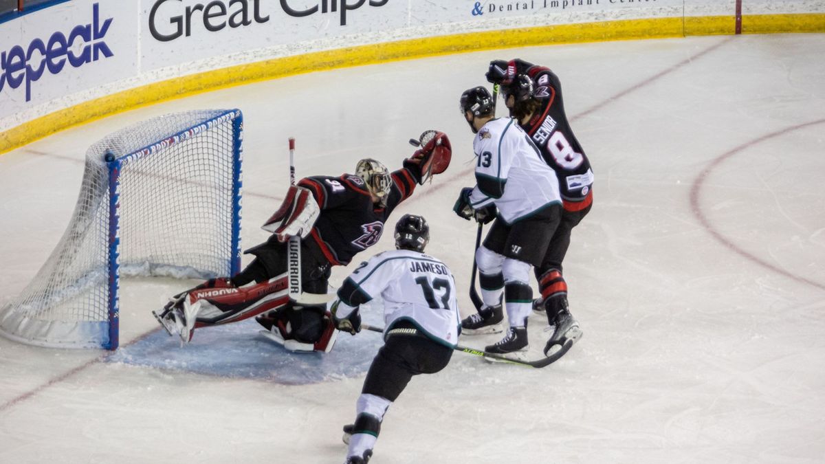 Grizz Get Standings Point in 4-3 OT Loss at RC