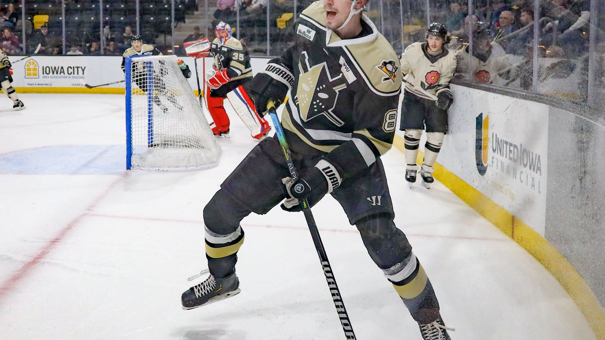 Nailers Surge for Six in Iowa