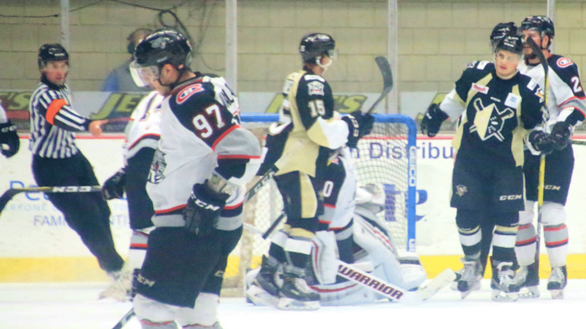 Hats Off for Wydo in 6-3 Nailers Win
