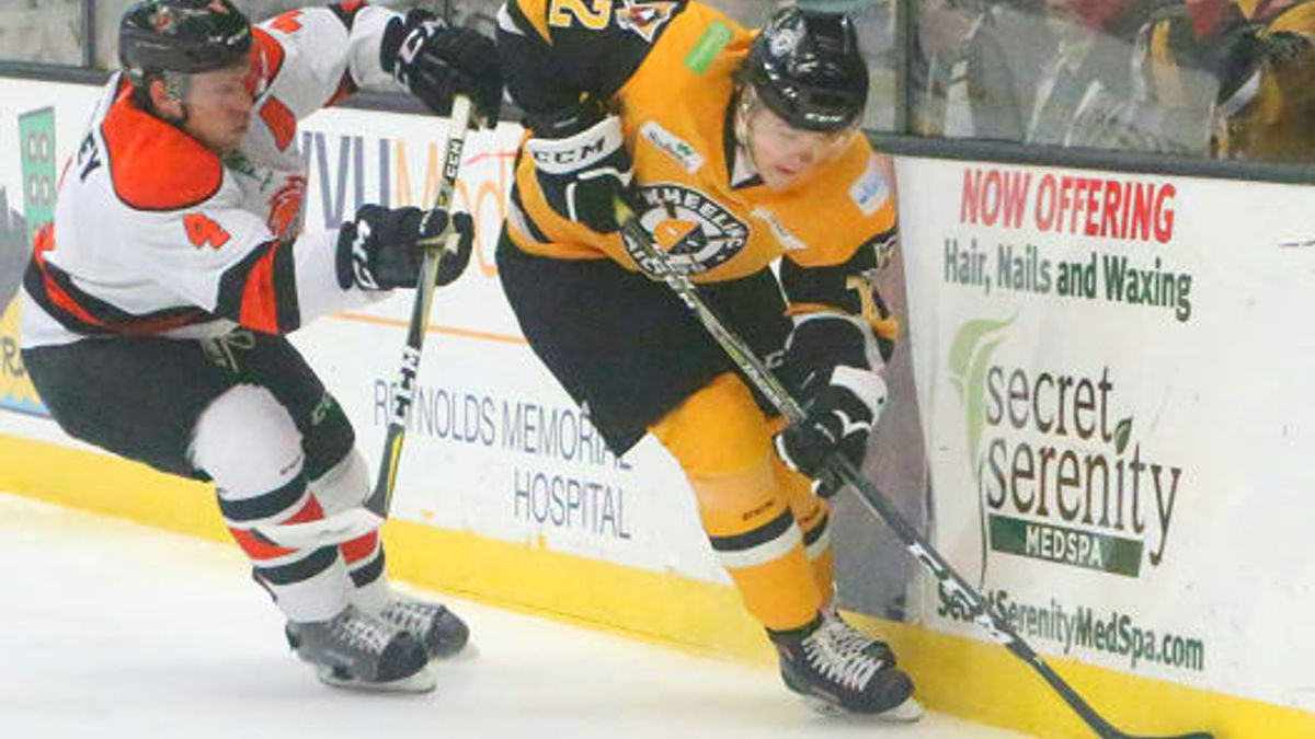 Nailers Fly Past Komets for Fourth Straight Home Win
