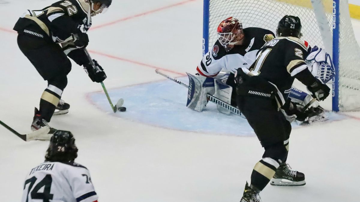 Patrick&#039;s Hat Trick Puts Nailers in Victory Lane