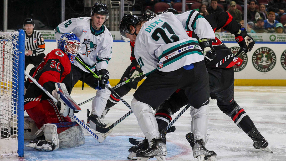Thunder Claims Point In OT Loss to Cyclones