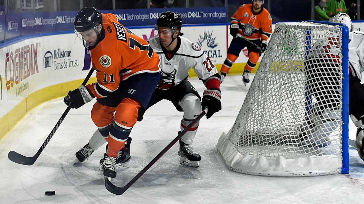 Railers Blanked by Thunder 5-0
