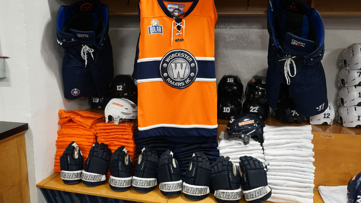 Worcester Railers to host 2019-20 Equipment Sale