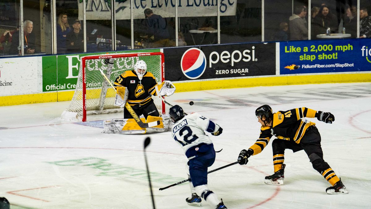 Railers Blanked by Mariners 1-0 to Wrap Up Three-in-Three