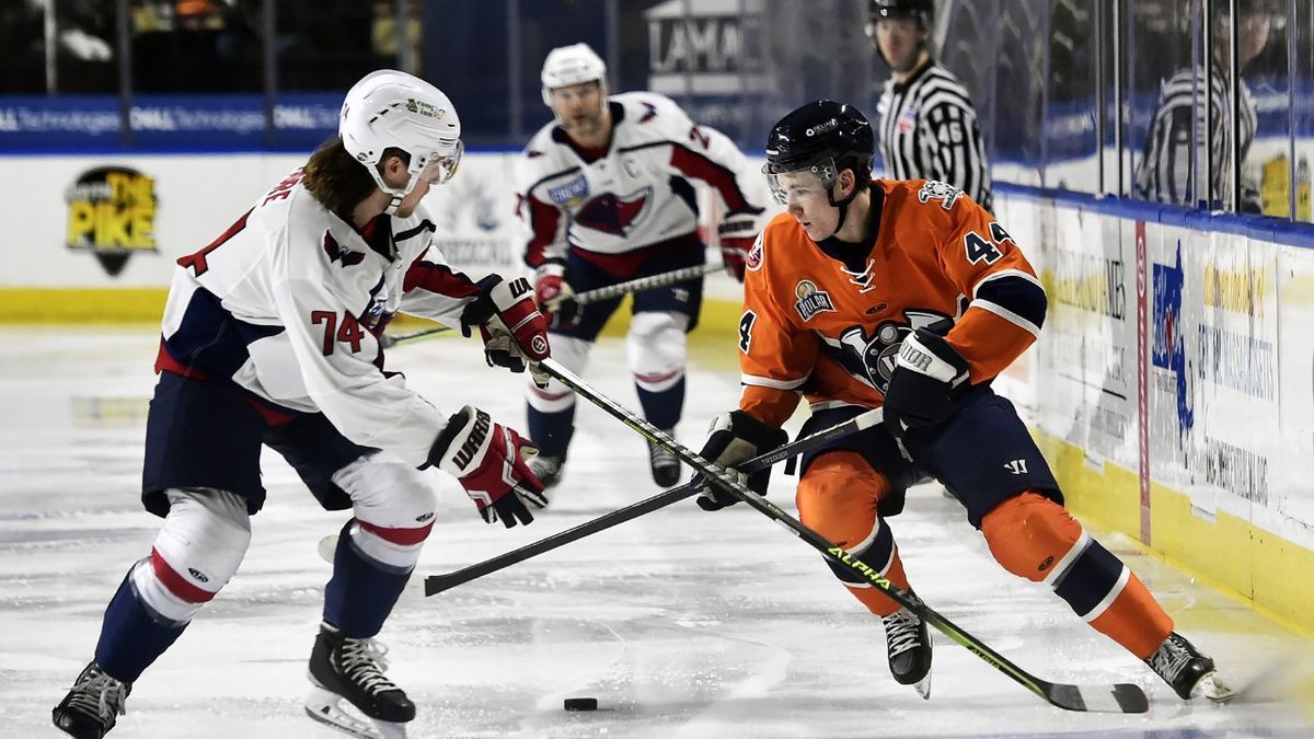 Worcester Drops Weekend Finale to Stingrays, 4-2