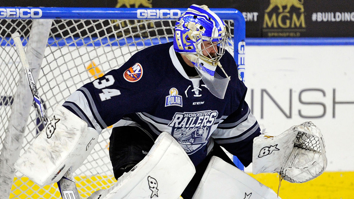 Rookie Buitenhuis makes 33 saves in first pro start in Railers 4-3 road win