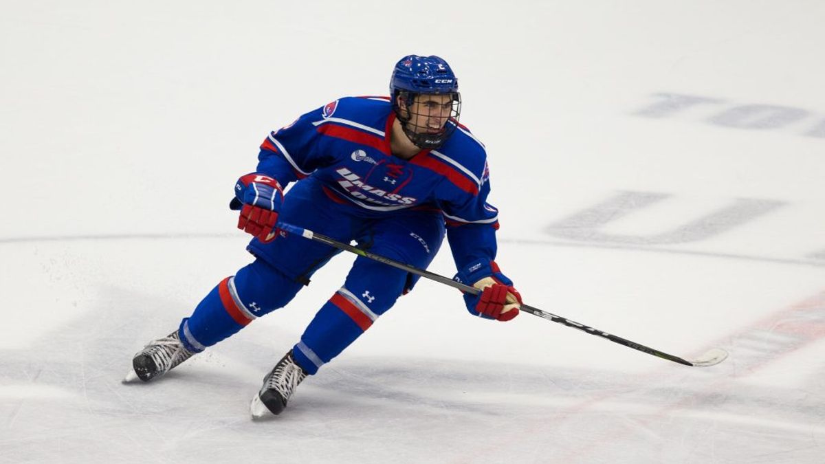 Worcester Railers sign UMass Lowell standout Tommy Panico