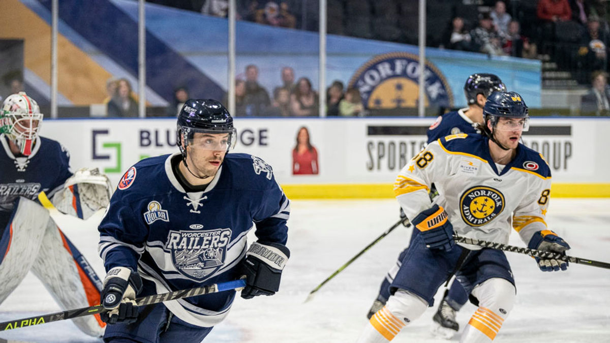 Worcester Takes Down Admirals 4-1 on Thanksgiving Eve 