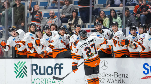 Komets Gobble Up Wins Over Holiday Weekend