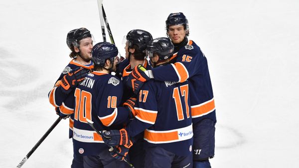 SWAMP RABBITS END SKID AT FOUR, DOUBLE UP GLADIATORS