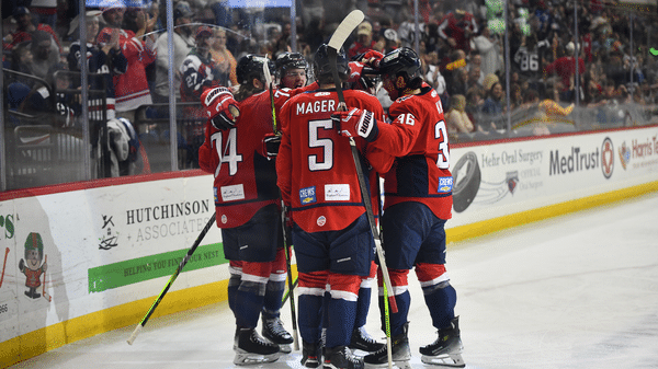 Stingrays Tame Lions With 3-2 Victory